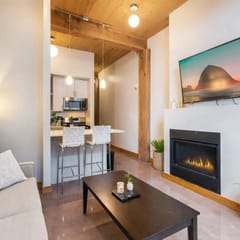 Tacoma - Lux Modern 1BR 1BA Fit for Long Stays-28
