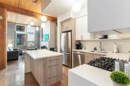 Modern, Lux Tacoma 2BR/2BA Fit for Long Term - 21 - Image 4
