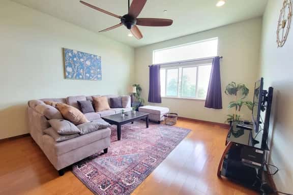 <1 mi to Dome | 3BD 2.5BA | Townhouse | Garage -24 - Image 1