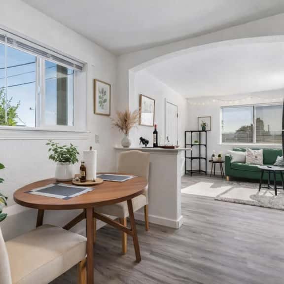 New Remodeled 1BR/1BA in DT Tacoma - 1 - Image 1