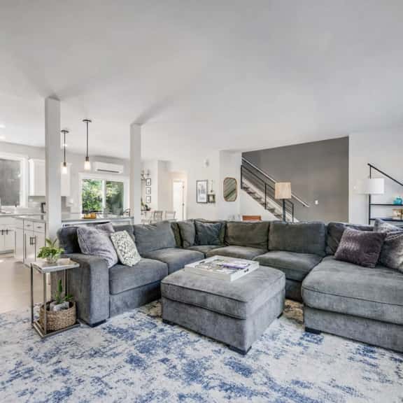 Clean and Modern Central Tacoma Escape - Image 1
