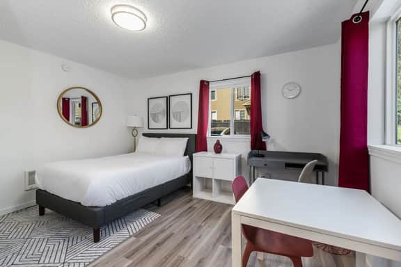 Remodeled Studio in Heart of DT Tacoma - 5 - Image 5