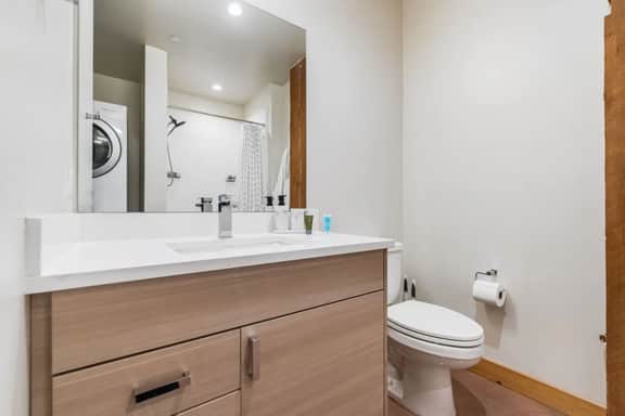 Tacoma - Lux Modern 1BR 1BA Fit for Long Stays-28 - Image 5