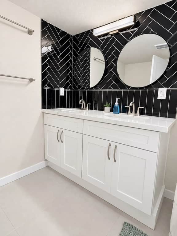Modern 2BD/1BA Beacon Hill Home - A2 - Image 4